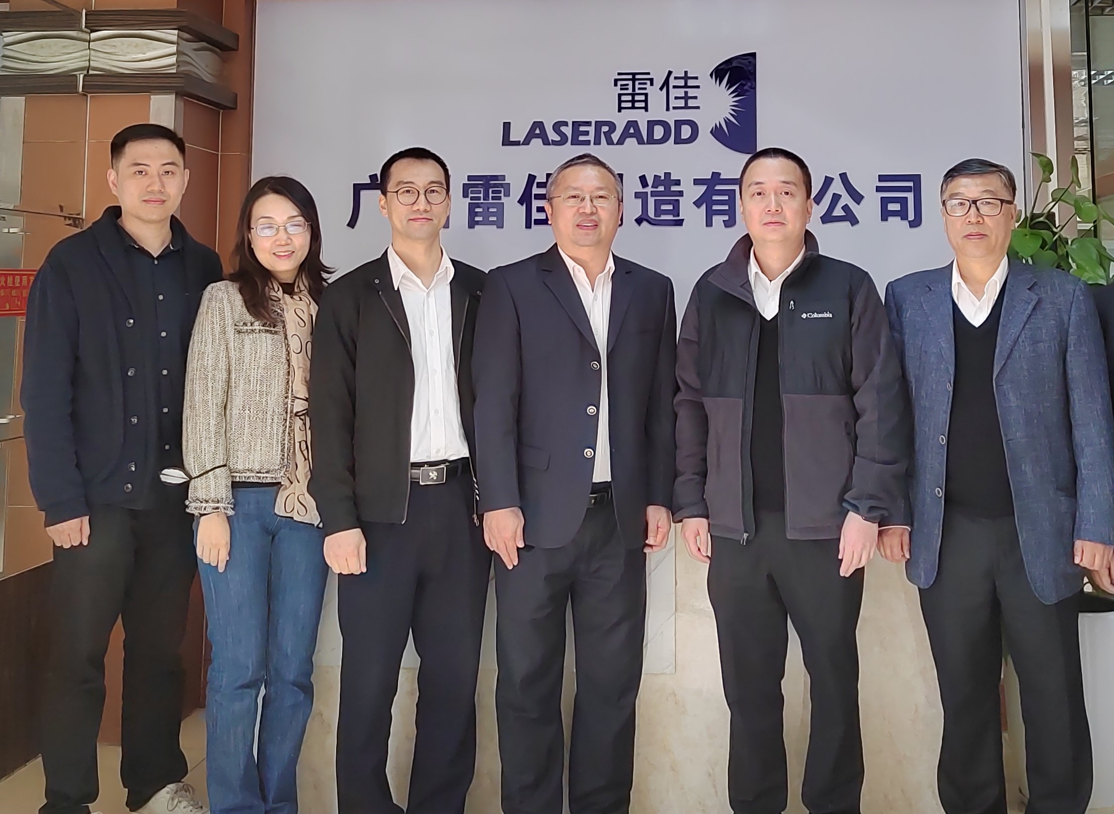 �ڲ���tbh��(�й���)����Ϊ���ٷ���վ